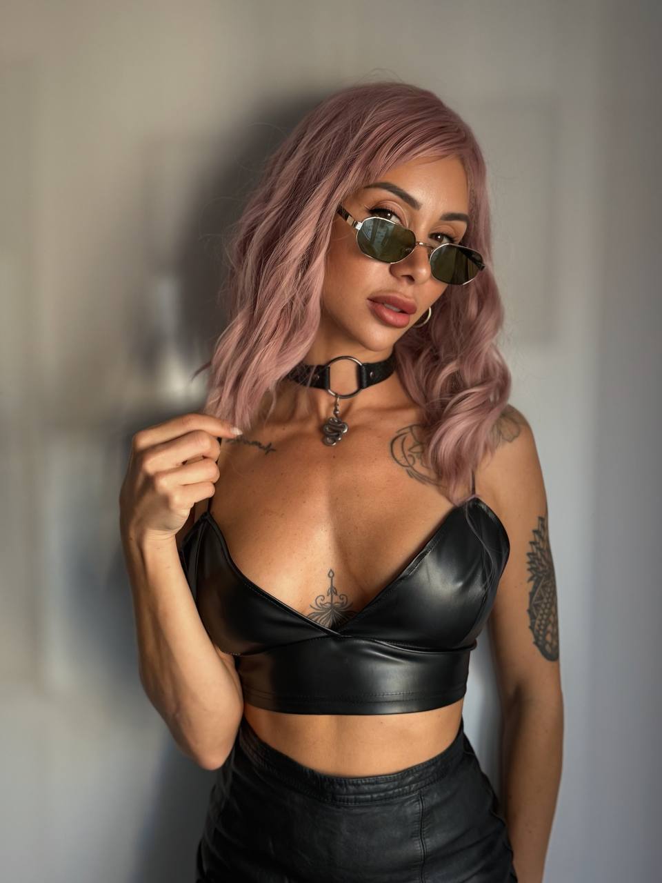 SnakeSkin Chocker with pendant snake Black