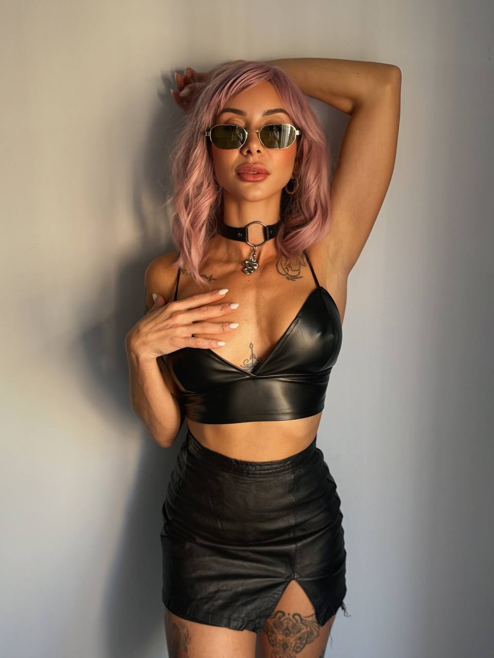 SnakeSkin Chocker with pendant snake Black